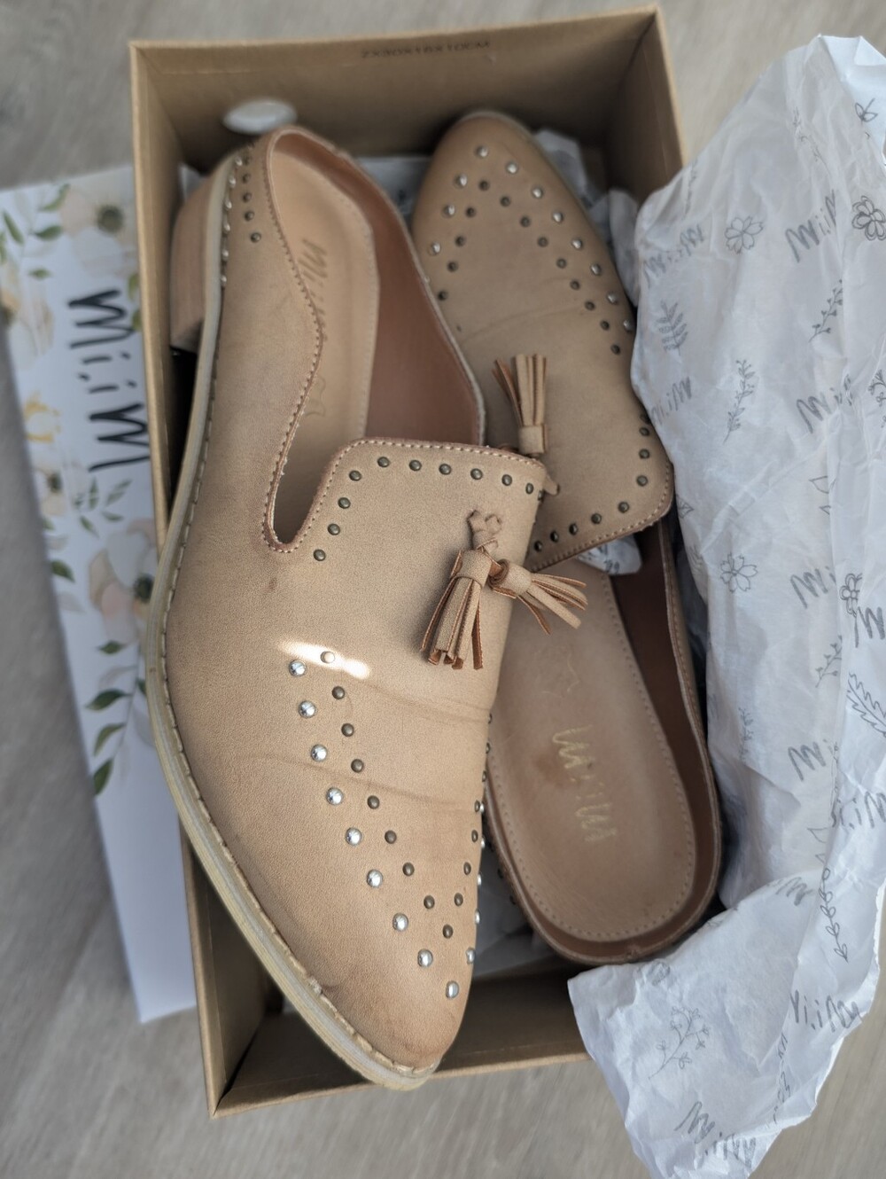 Mi.iM Tan Tassel Studded Slip-On Loafers Mules Sz 9